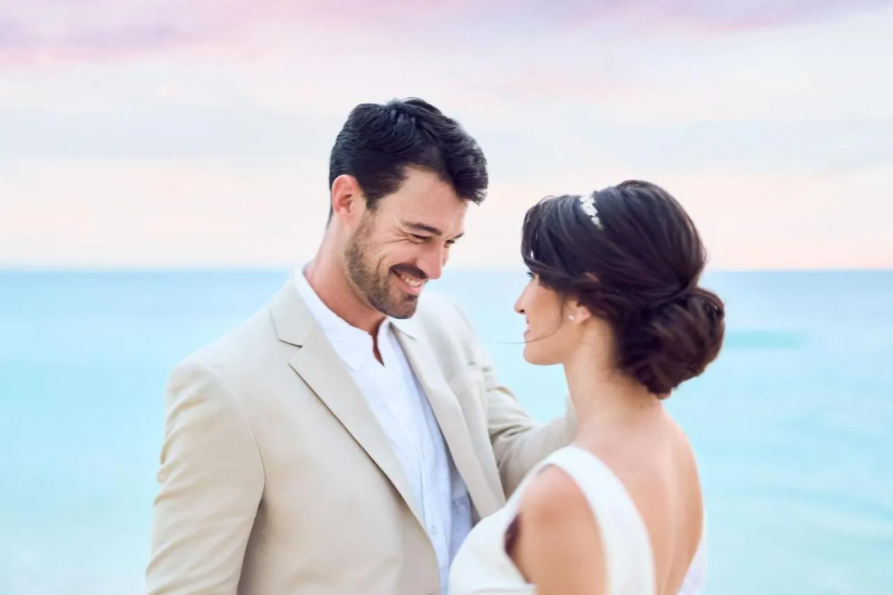 ***** Курортный комплекс Отель The Ritz-Carlton, Grand Cayman Seven Mile Beach Каймановы острова