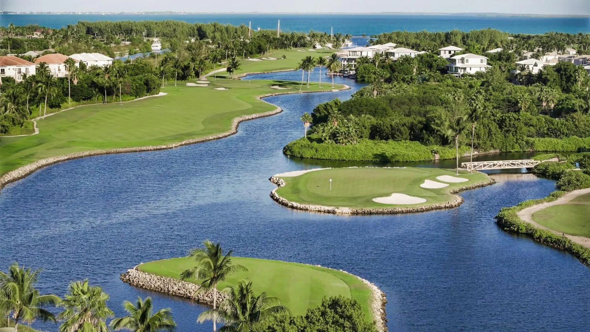 The Ritz-Carlton, Grand Cayman Hotel Seven Mile Beach Resort