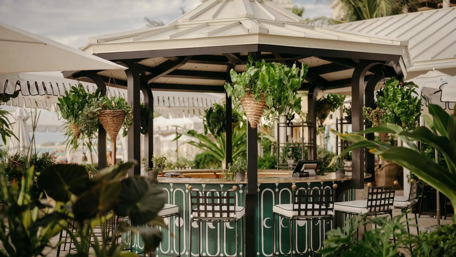 Hotel The Ritz-Carlton, Grand Cayman Dog City 5*,  Kajmany